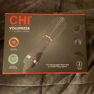 NEW! Never been used CHI Volumizer